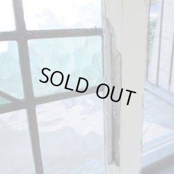 画像8: 薄ピンク色と赤色のガラスが特徴的　イギリスアンティークステンドグラス