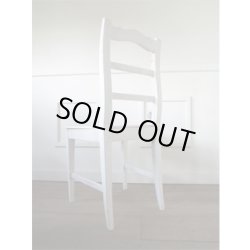 画像6: シンプルなデザインで使い道が広がるホワイトチェア