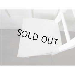 画像4: シンプルなデザインで使い道が広がるホワイトチェア