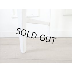 画像5: シンプルなデザインで使い道が広がるホワイトチェア