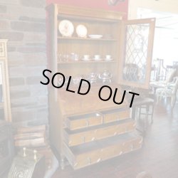 画像8: 多機能なブックケースビューロー