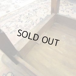 画像8: オークテーブル