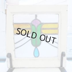 画像12: カラフルで印象的なステンドグラス♪