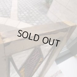 画像8: 色の分かれた大きなひし形が素敵☆イギリスのアンティークステンドグラス