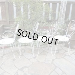 画像8: デザインが可愛い!!白いガーデンテーブル＆アーム付チェアーセット♪