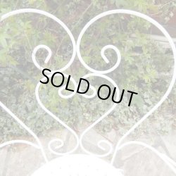 画像16: デザインが可愛い!!白いガーデンテーブル＆アーム付チェアーセット♪