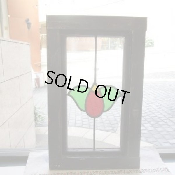 画像2: 赤と緑が鮮やかなイギリスアンティークのステンドグラス