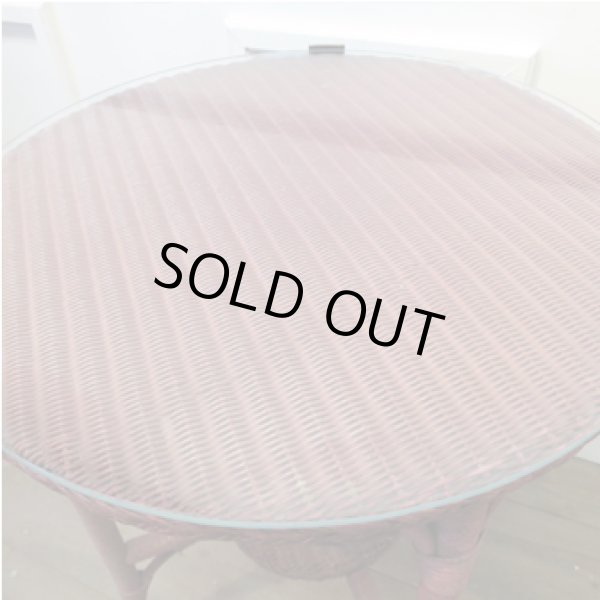 画像8: ロイドルーム テーブル