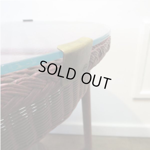 画像11: ロイドルーム テーブル