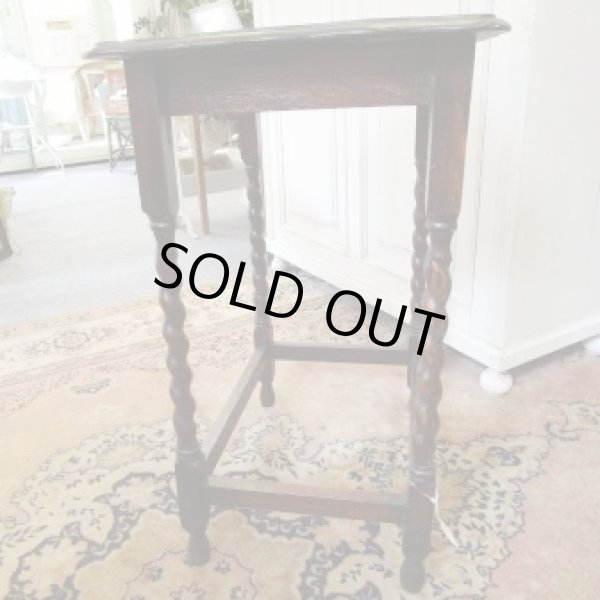 画像4: オークテーブル