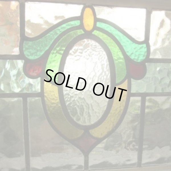 画像3: リースのような柄が素敵なイギリスアンティークのステンドグラス