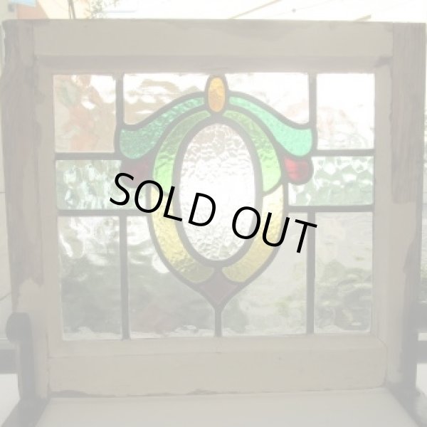 画像2: リースのような柄が素敵なイギリスアンティークのステンドグラス