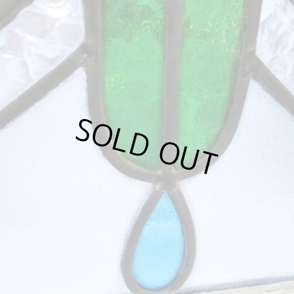 画像4: カラフルで印象的なステンドグラス♪