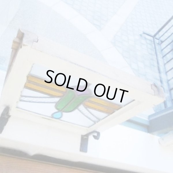 画像6: カラフルで印象的なステンドグラス♪