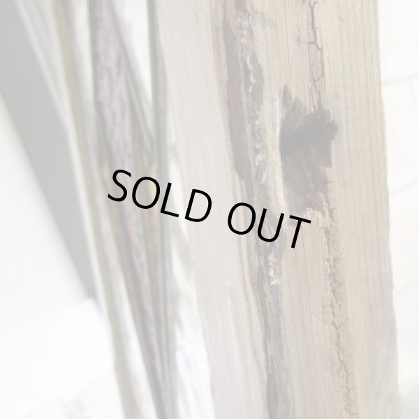 画像9: 色の分かれた大きなひし形が素敵☆イギリスのアンティークステンドグラス