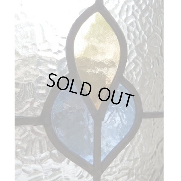 画像3: 飽きのこないデザインとカラーがイイ！イギリスアンティークのステンドグラス