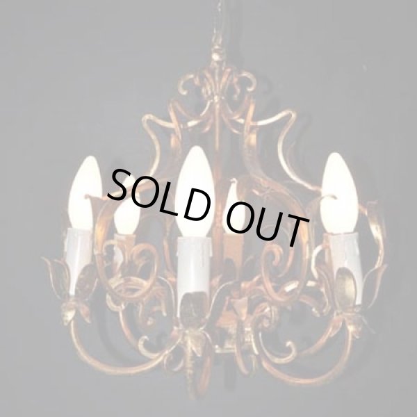 画像4: シャンデリア